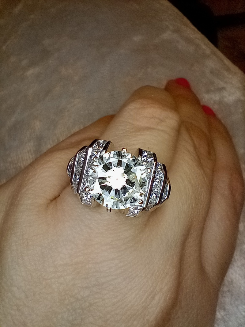 5 carat platinum diamond engagement ring. Atlanta jeweler Tamilla